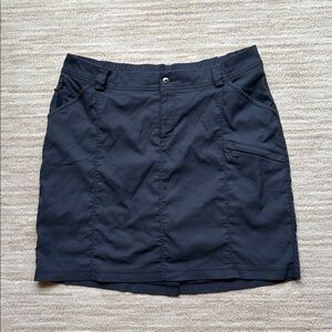 Like New Duluth Trading Co Dry on the Fly Women’s Skort Style 46712 Gray Size 18